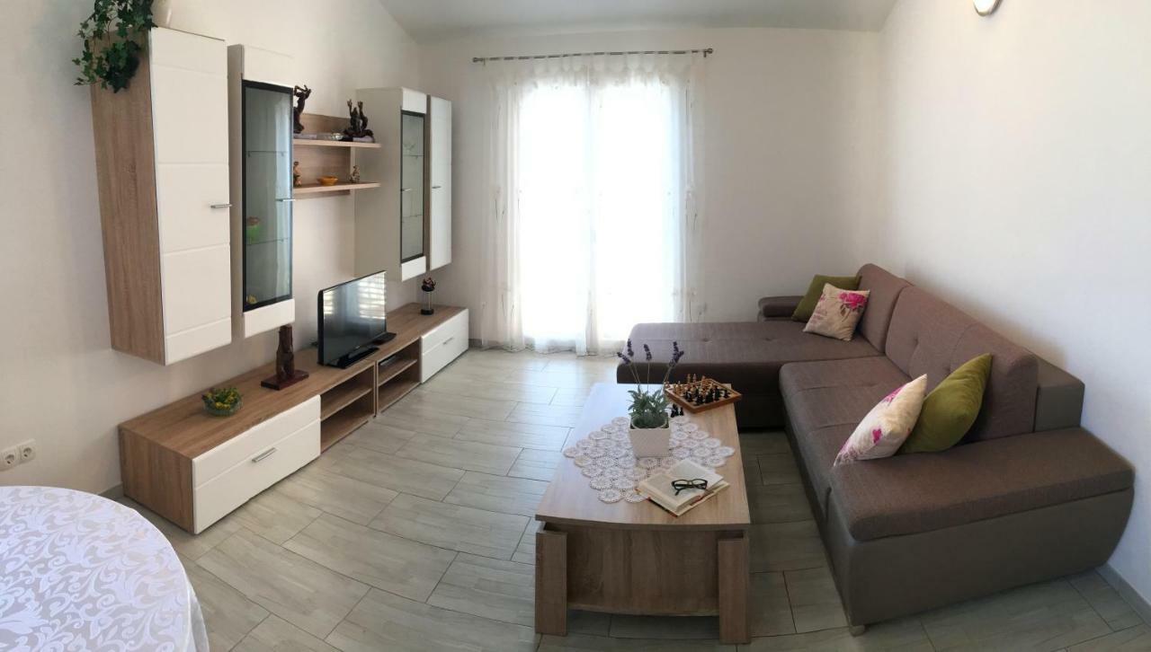 Apartment Marica Posedarje Kültér fotó