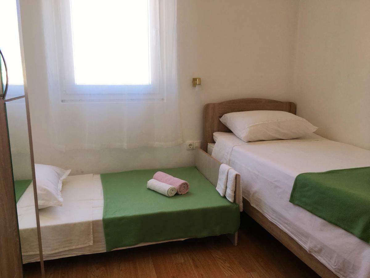 Apartment Marica Posedarje Kültér fotó